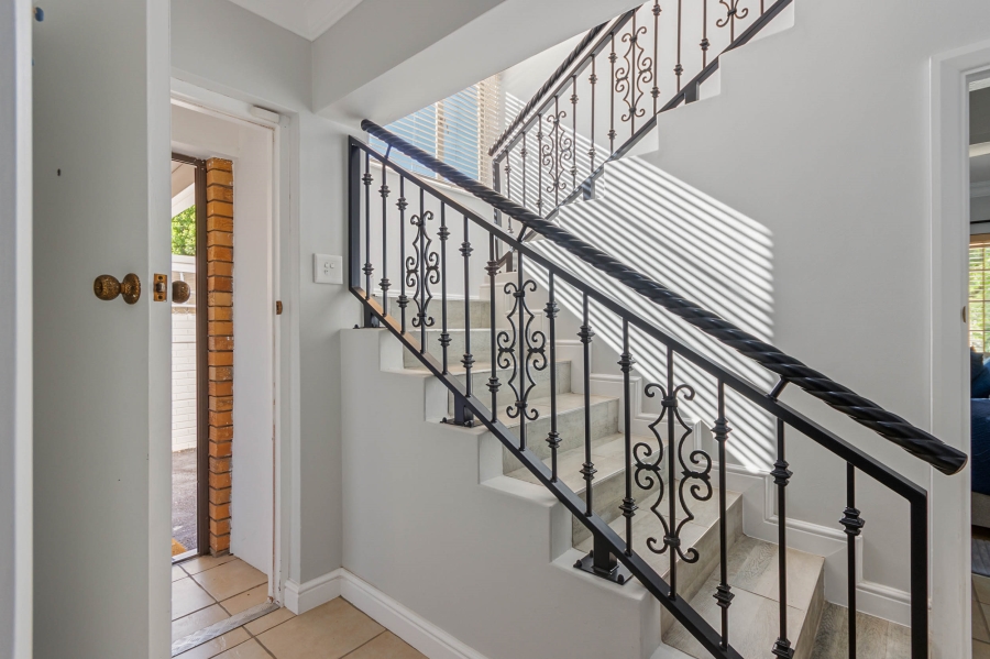4 Bedroom Property for Sale in Gordons Bay Village Western Cape